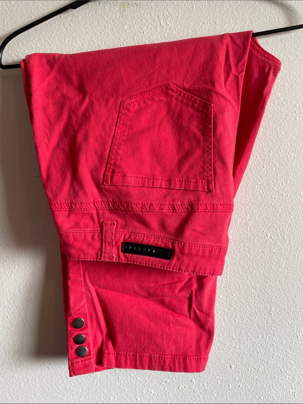 Baccini Vibrant Pink Cropped Ankle Capri -16W